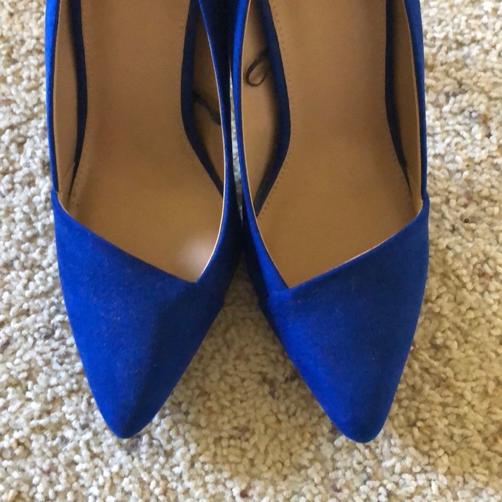 Adorable Express Blue heels - Picture 7 of 7